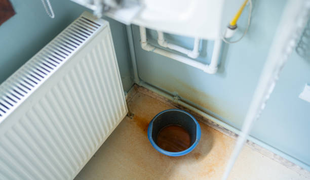 Best Water damage contractors near me  in Oberlin, LA